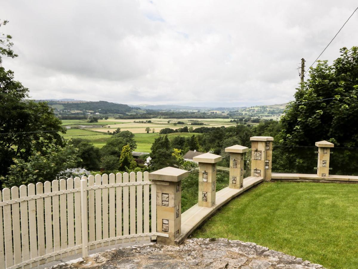Honeypot Cottage ケンダル エクステリア 写真